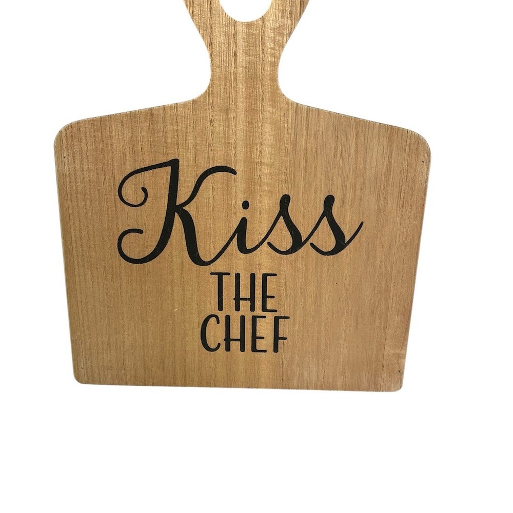 Willow Spring Kiss The Chef Decorative Cutting Board w/ Handle 11x9 Brown